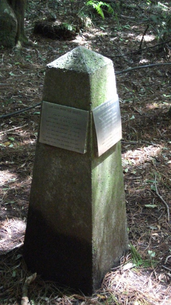 The obelisk marking the Center of the North Island