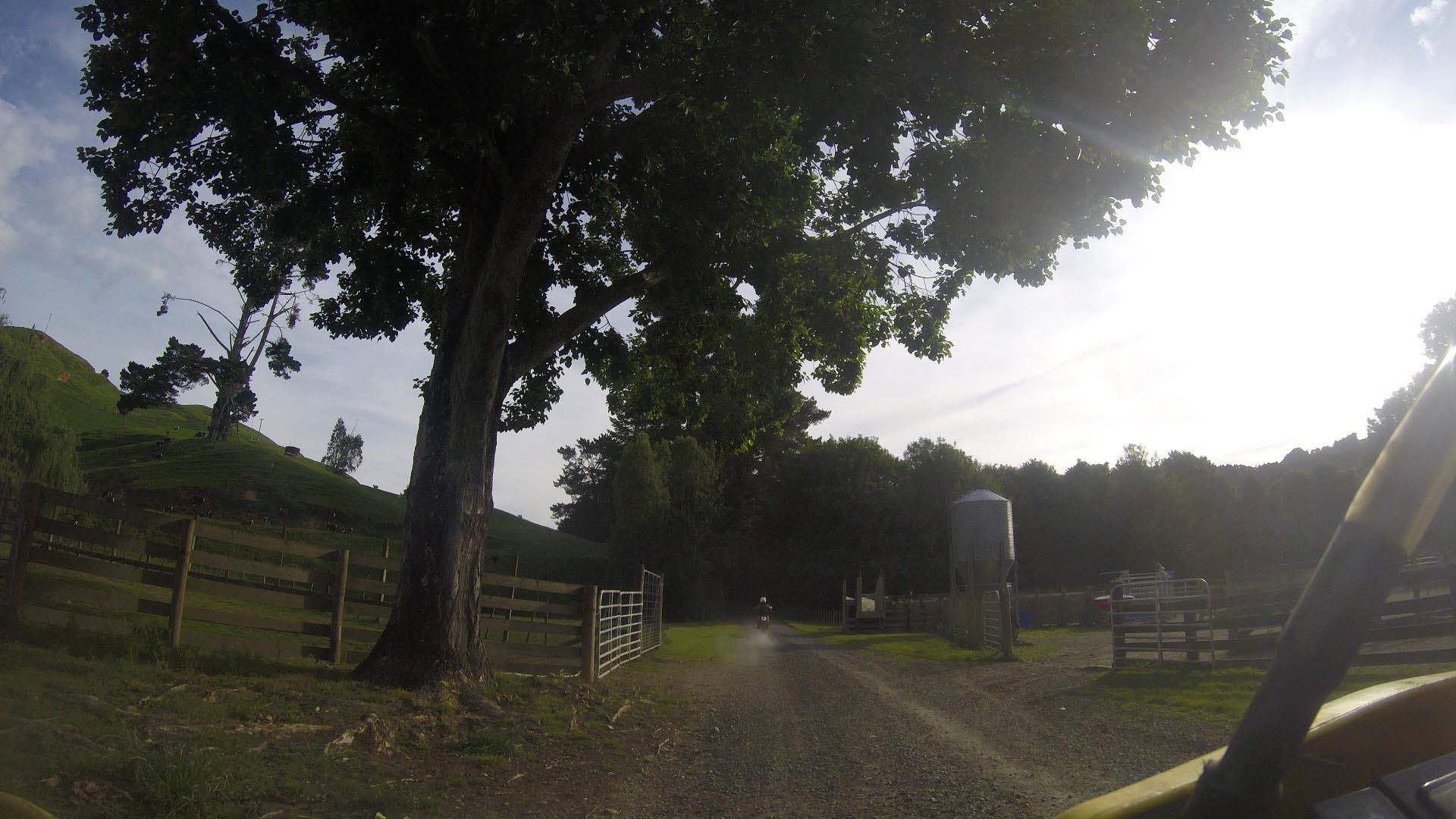 Passing a farm on Kawautahi Road