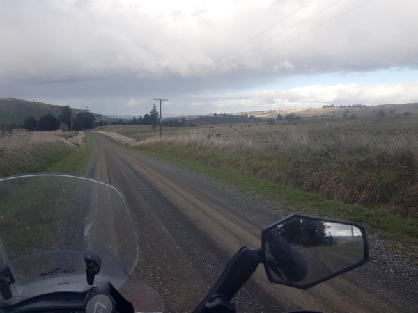 The smooth gravel of Lookout Road