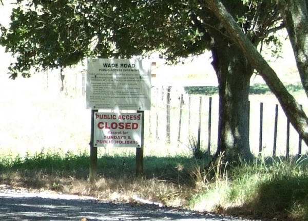 Public Easement Information on Wade Road