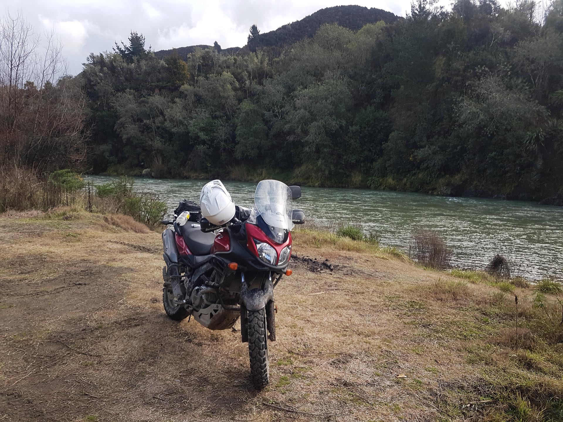 Picnic stop at the Mohaka River